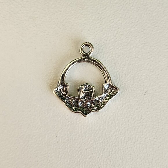 925 Sterling Silver Claddagh Charm - Picture 2 of 3